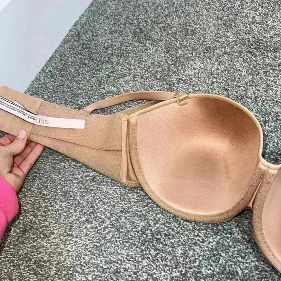 BODY BY VICTORIA Lightly Lined Smooth Strapless / strap Bra 36DD - Picture 8 of 13